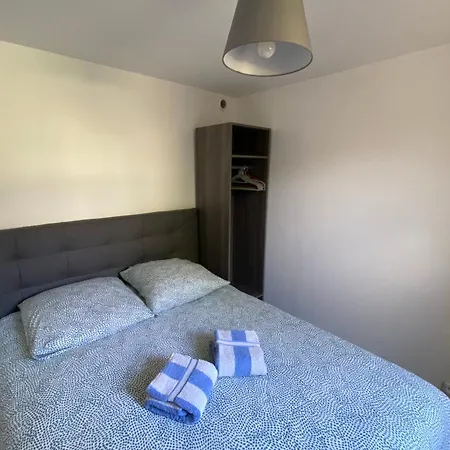 Apartment Sunny Cocoon With Garden Close To The Sea