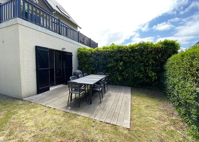 Sunny Cocoon With Garden Close To The Sea Apartment *